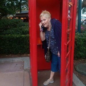 Meet your Posher, Lori